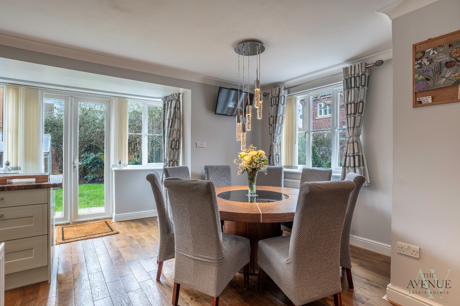 4 bed detached house for sale in Shelford Close, Orsett  - Property Image 4