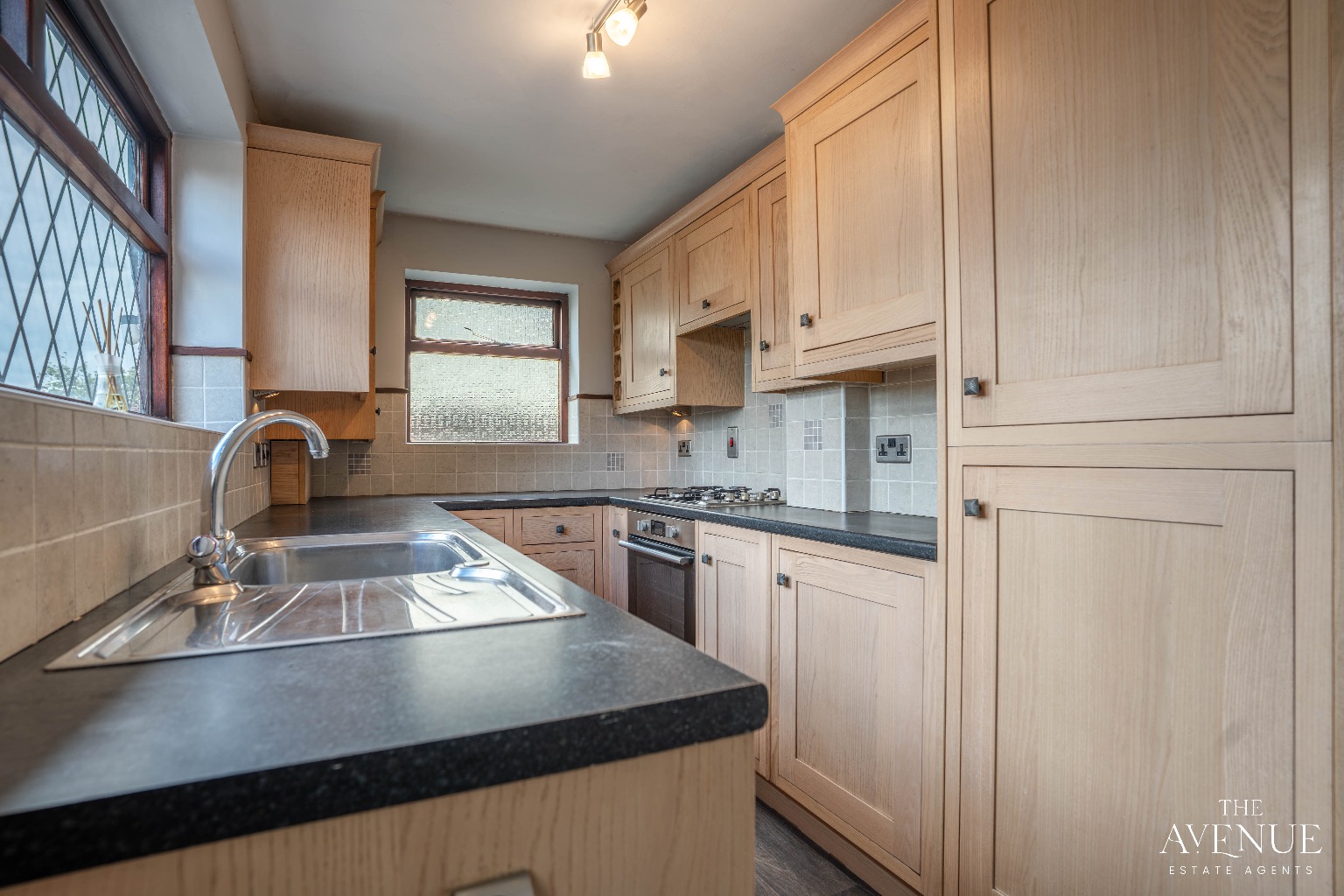 3 bed semi-detached bungalow for sale in Buxton Road, Woodside  - Property Image 5