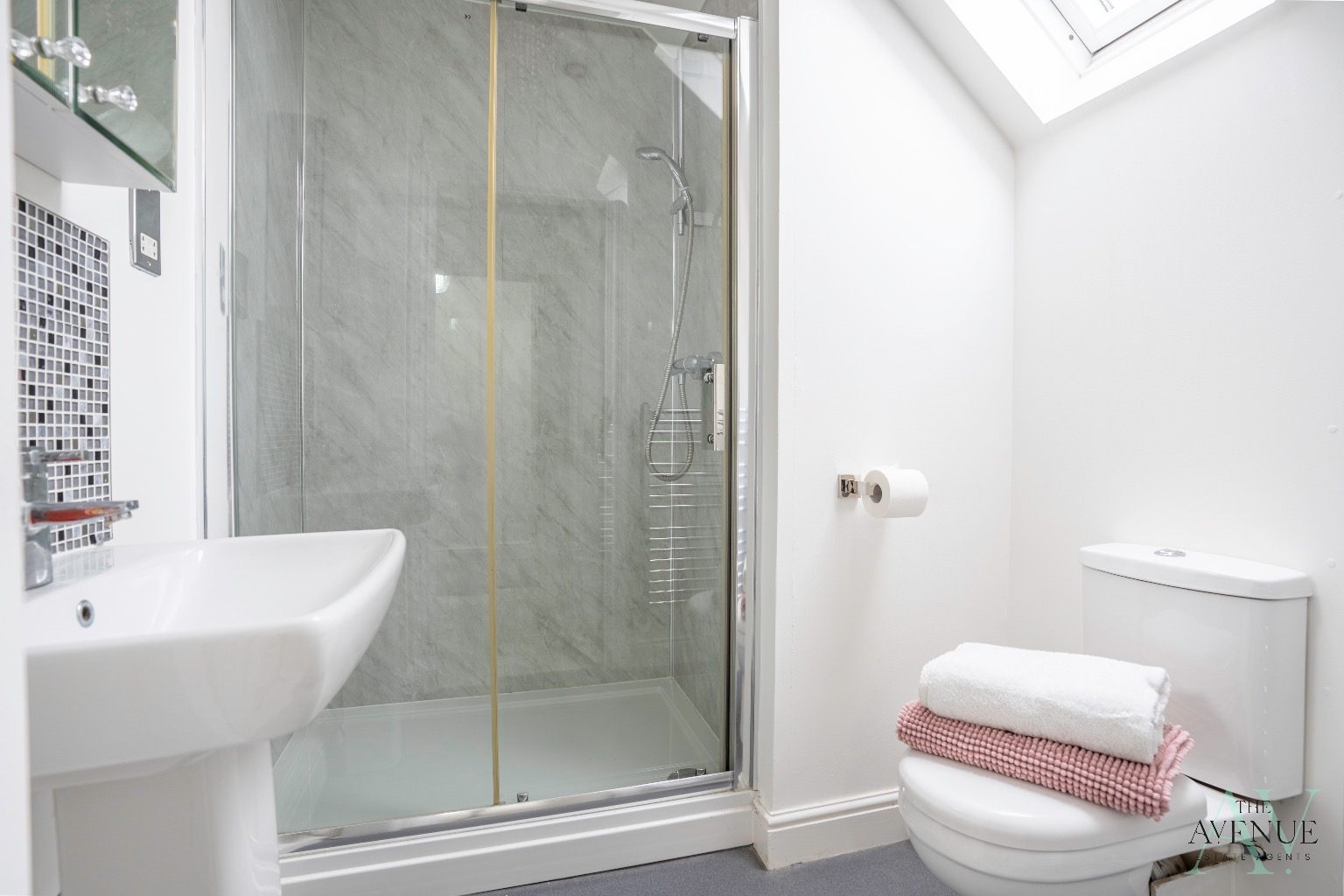 3 bed terraced house for sale in Wingfield Drive, Orsett 8