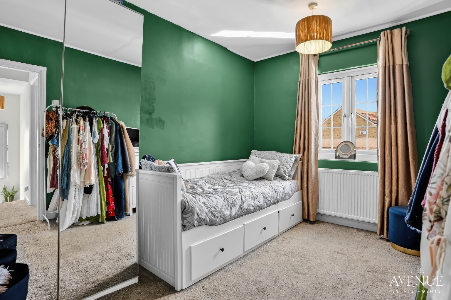 3 bed semi-detached house for sale in Hathaway Road, Grays 15