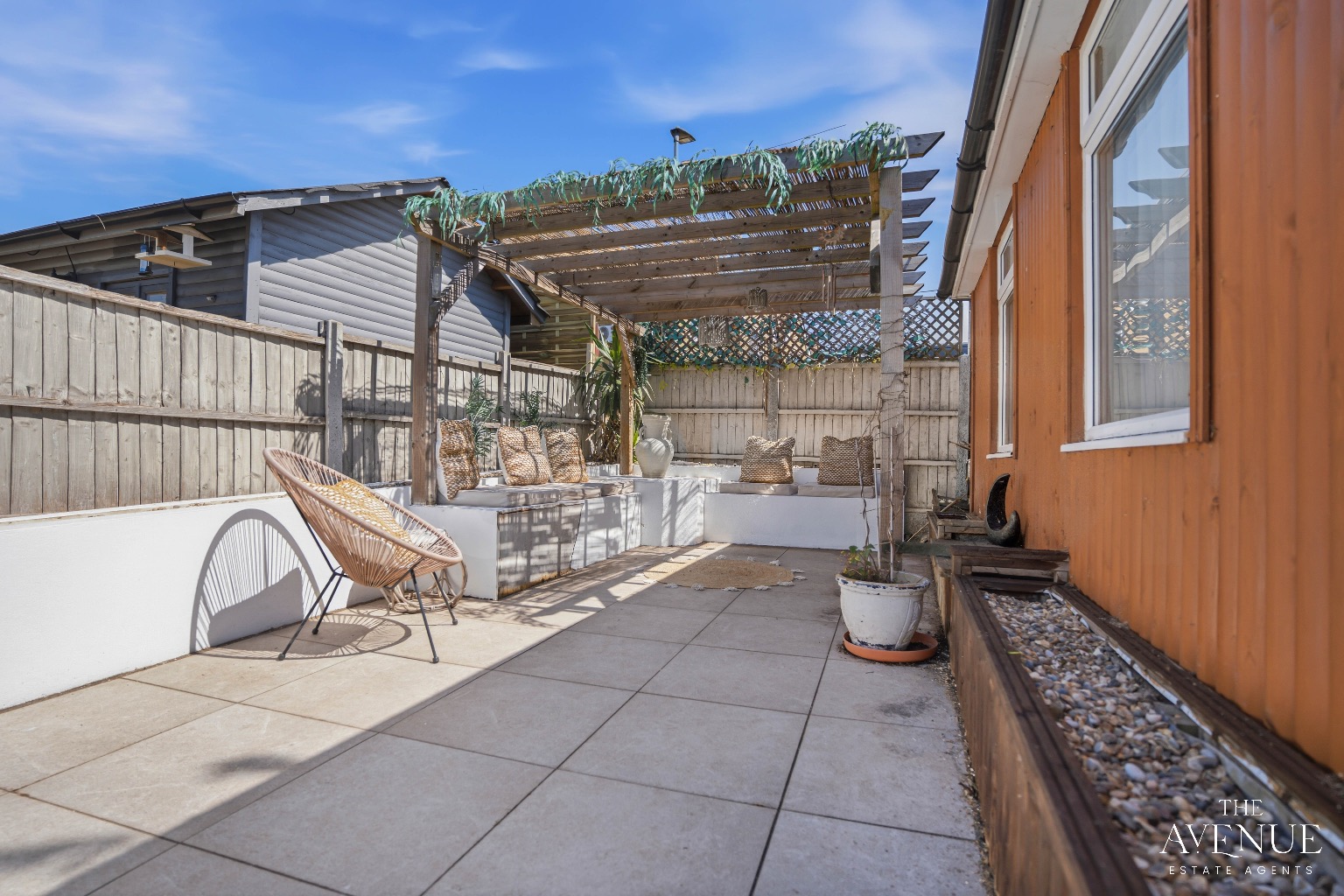3 bed semi-detached house for sale in Hathaway Road, Grays 7