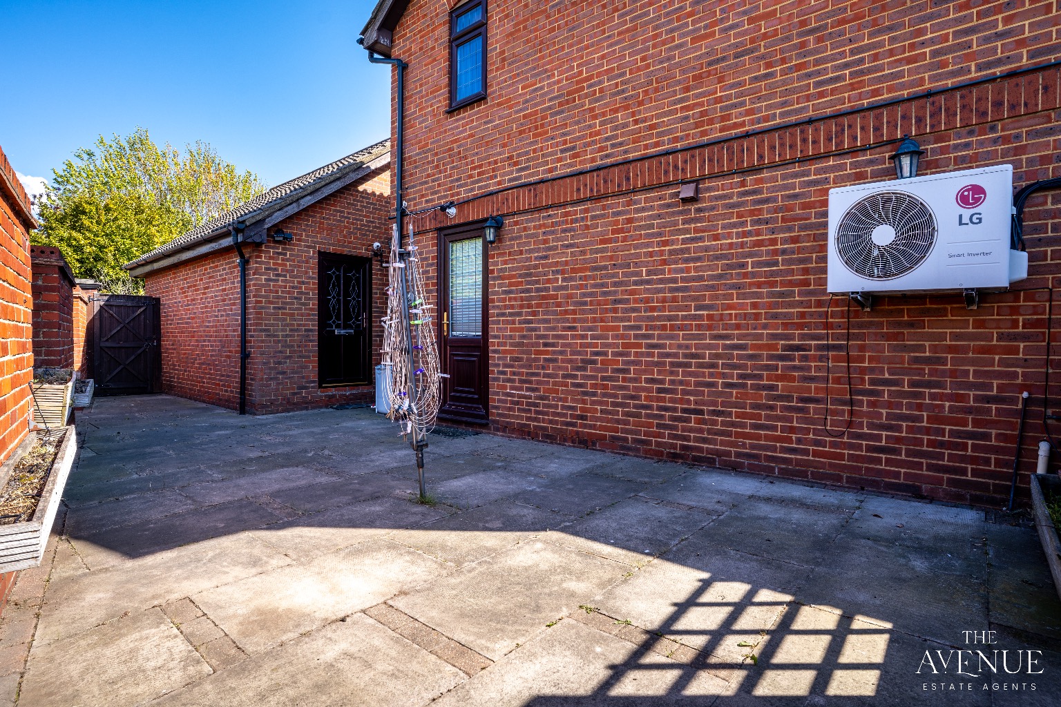 4 bed detached house for sale in Antelope Avenue, Chafford Hundred 22