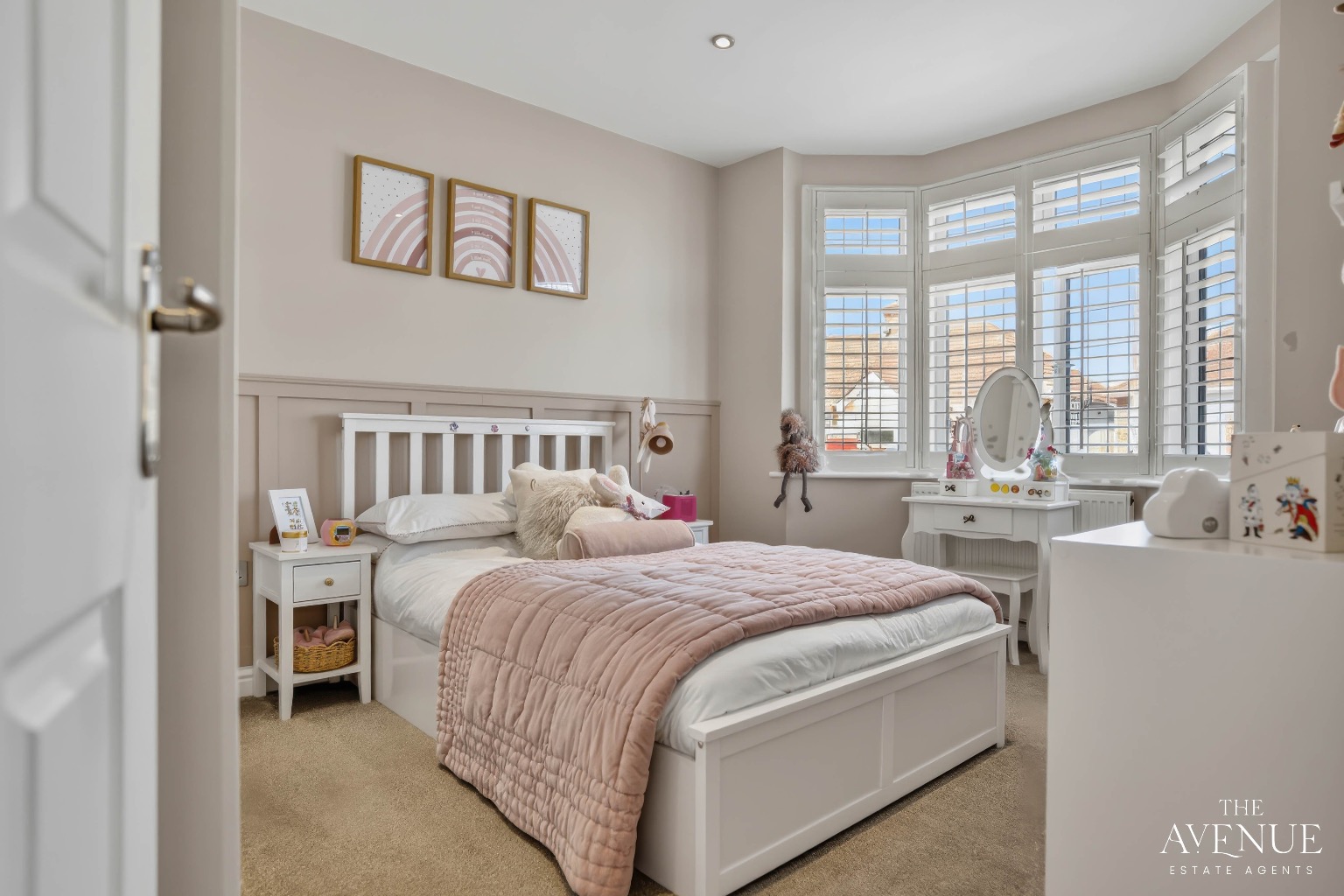 3 bed semi-detached house for sale in Parkside, Woodside 16