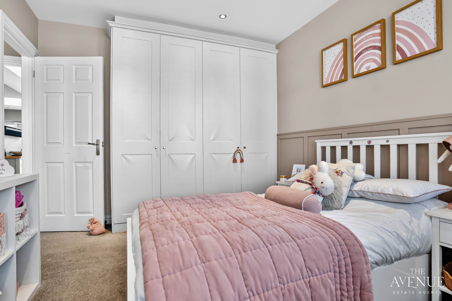 3 bed semi-detached house for sale in Parkside, Woodside 17