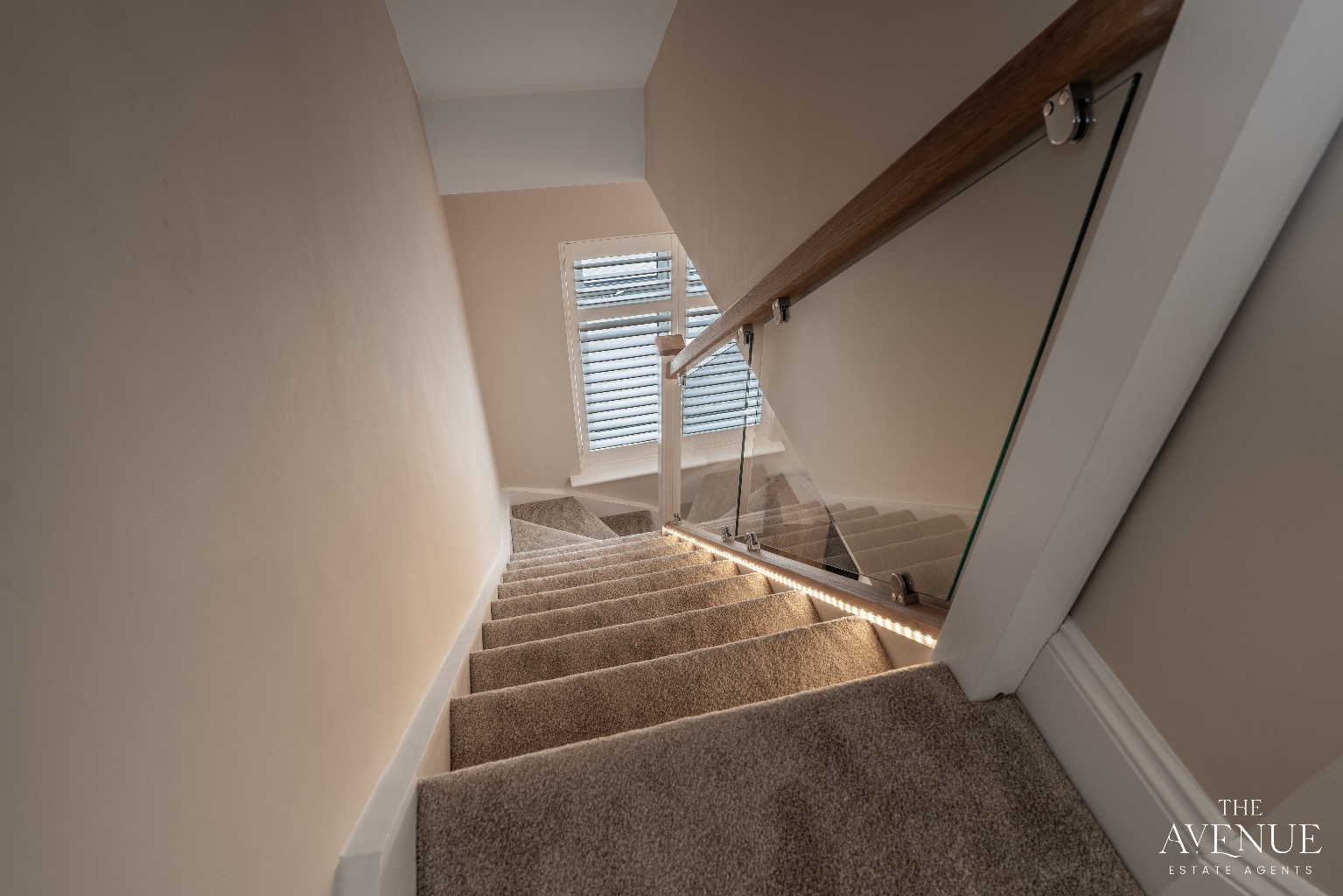 4 bed chalet for sale in Grangewood Avenue, Woodside 13