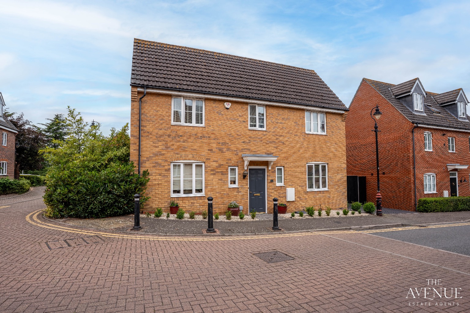 4 bed detached house for sale in Bonham Drive, Orsett 16