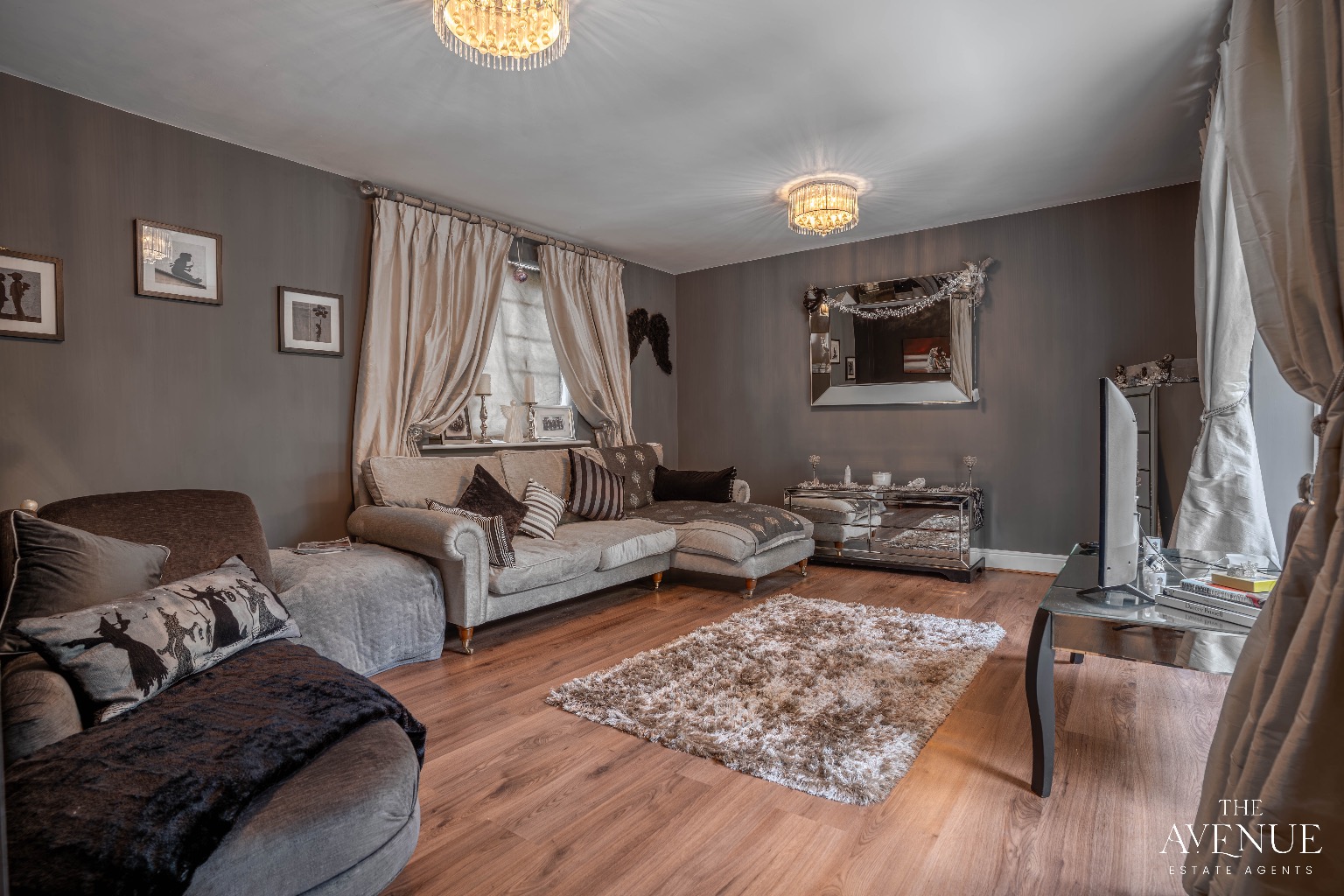 4 bed detached house for sale in Bonham Drive, Orsett  - Property Image 3