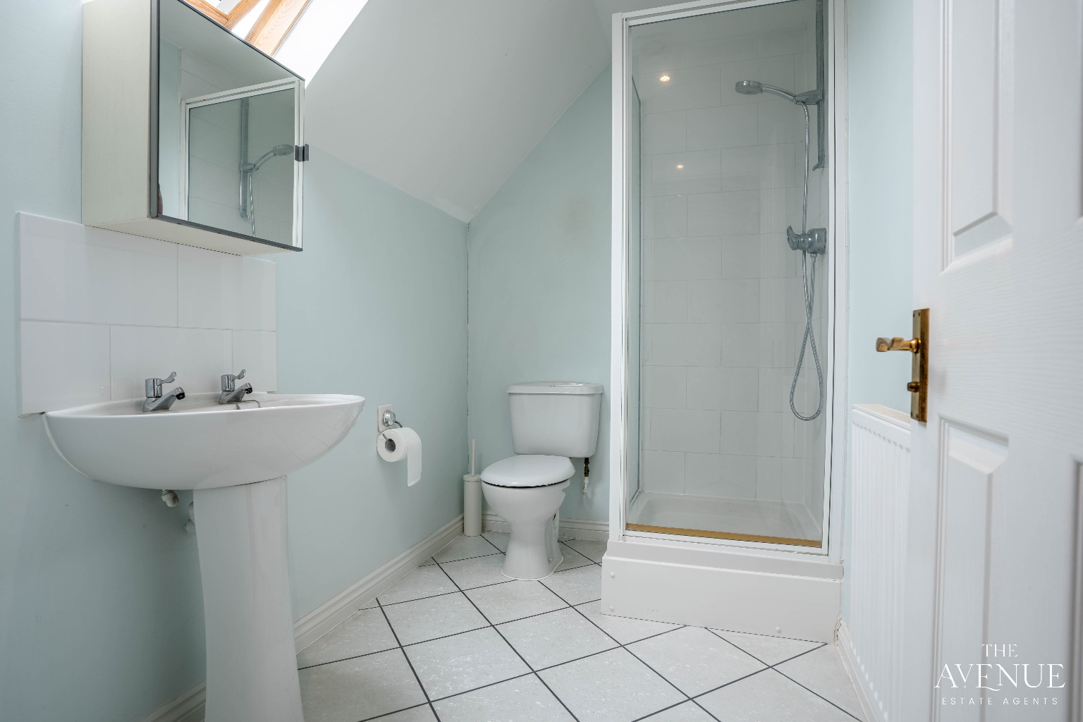 5 bed detached house for sale in Sachfield Drive, Chafford Hundred 14