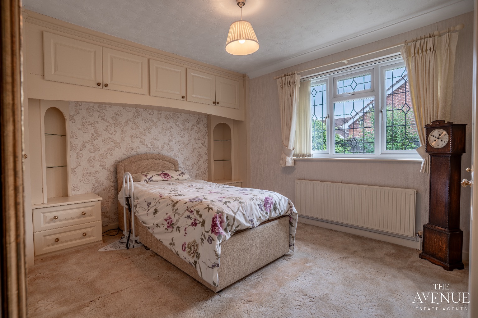 2 bed detached bungalow for sale in Rectory Avenue, Rochford 3