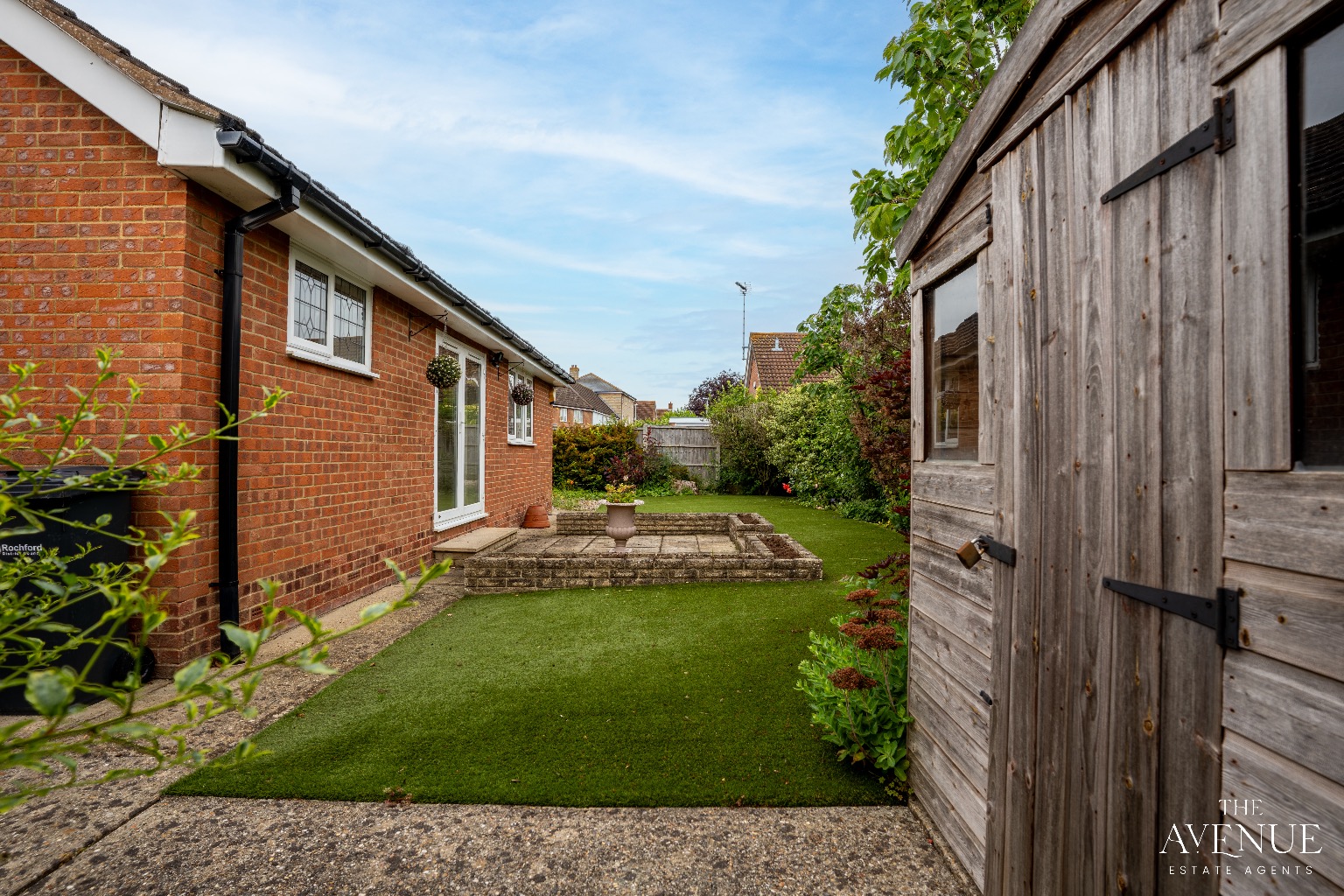 2 bed detached bungalow for sale in Rectory Avenue, Rochford 7