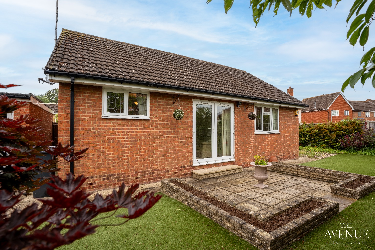 2 bed detached bungalow for sale in Rectory Avenue, Rochford 9