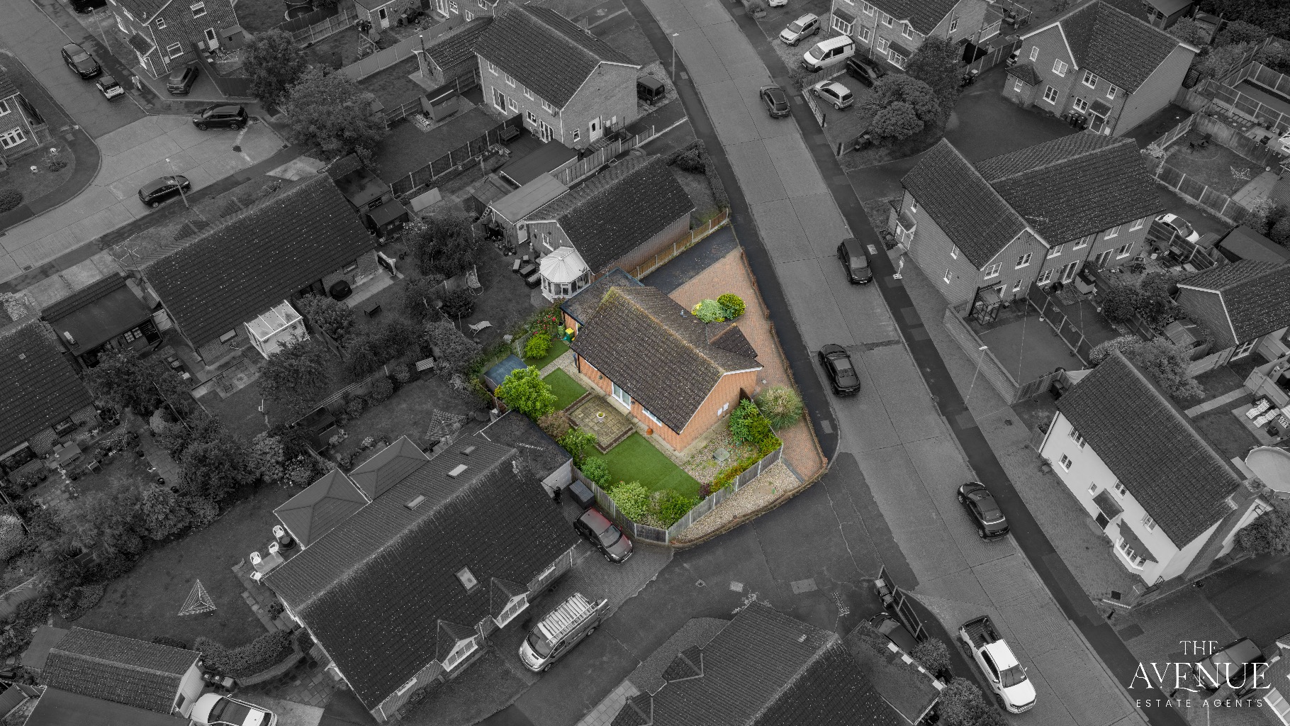 2 bed detached bungalow for sale in Rectory Avenue, Rochford