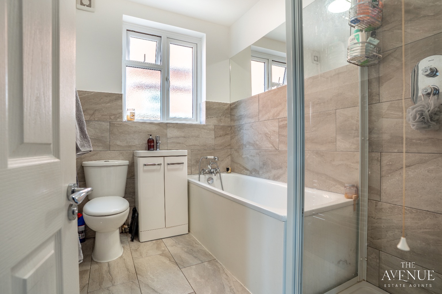 3 bed semi-detached bungalow for sale in Gordon Road, Woodside 10