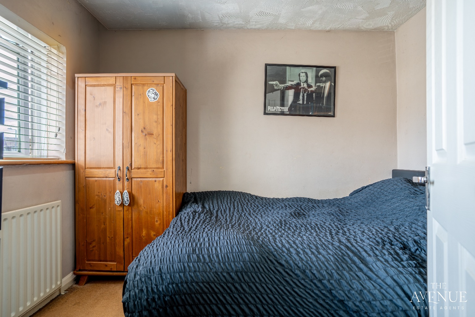 3 bed terraced house for sale in Jenningham Drive, Grays 6