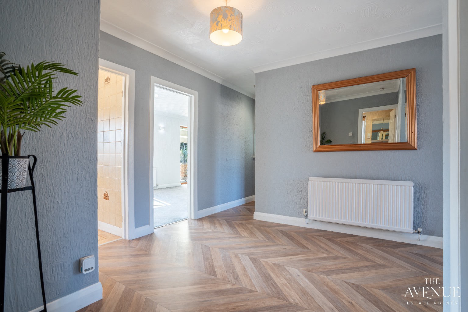 2 bed semi-detached bungalow for sale in Heath Road, Orsett Heath 5