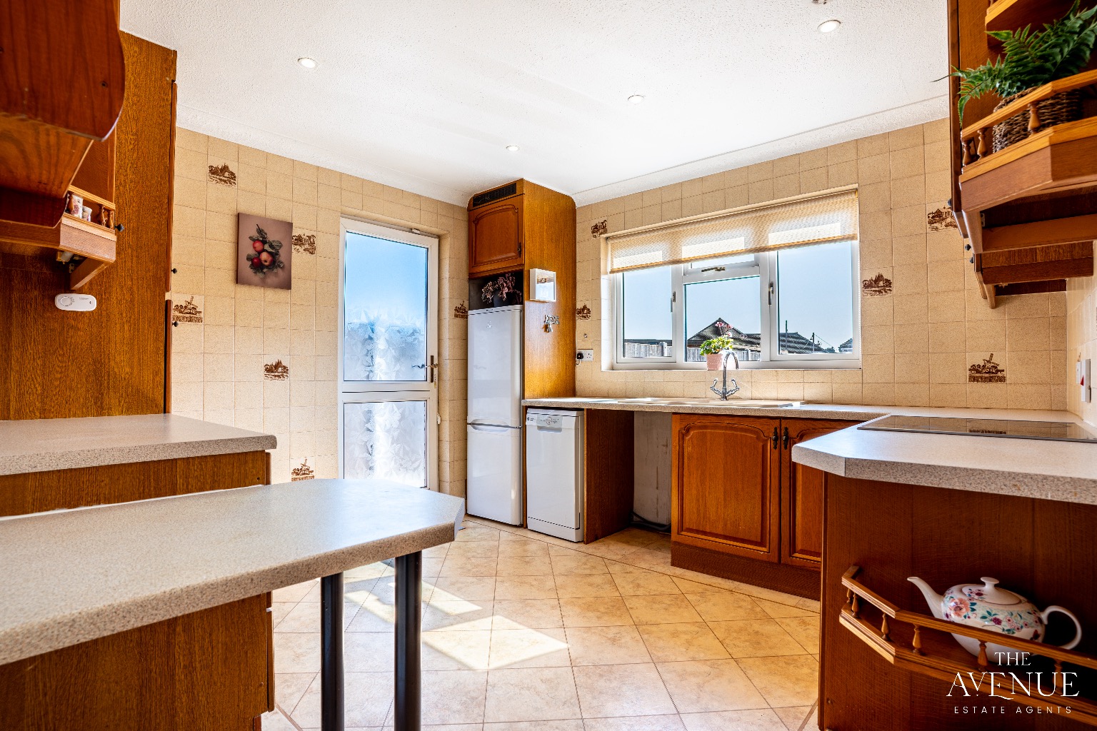 2 bed semi-detached bungalow for sale in Heath Road, Orsett Heath 1