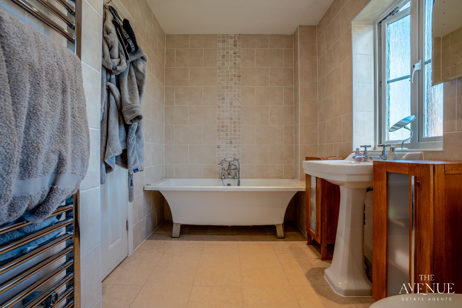 5 bed detached house for sale in School Lane, Orsett  - Property Image 13
