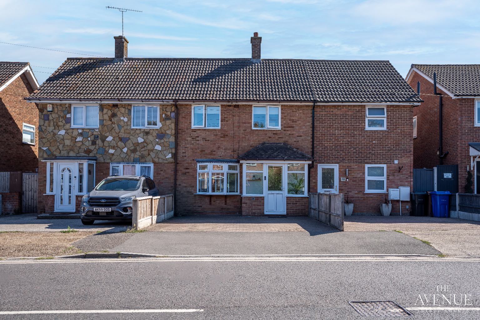 2 bed terraced house for sale in Abbotts Drive, Stanford-le-hope 12