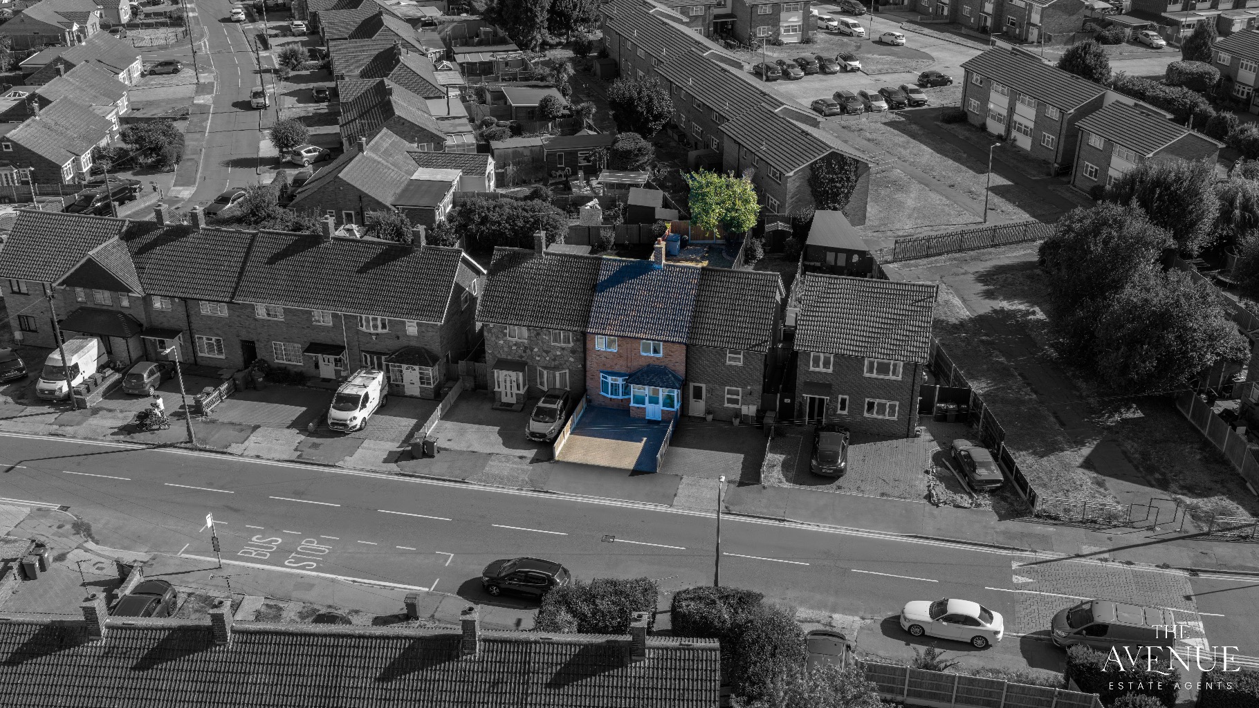 2 bed terraced house for sale in Abbotts Drive, Stanford-le-hope - Property Image 1