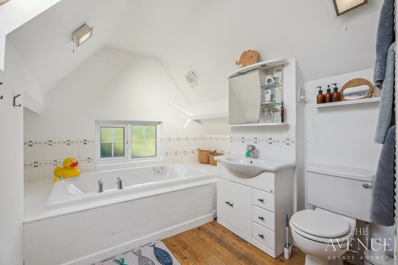 4 bed detached house for sale in Spacious Family Home - Dorchester-On-Thames  - Property Image 23