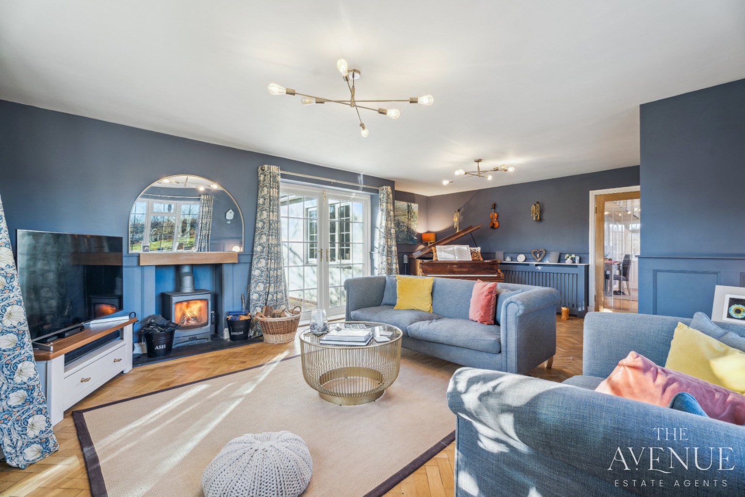 4 bed detached house for sale in Spacious Family Home - Dorchester-On-Thames 1