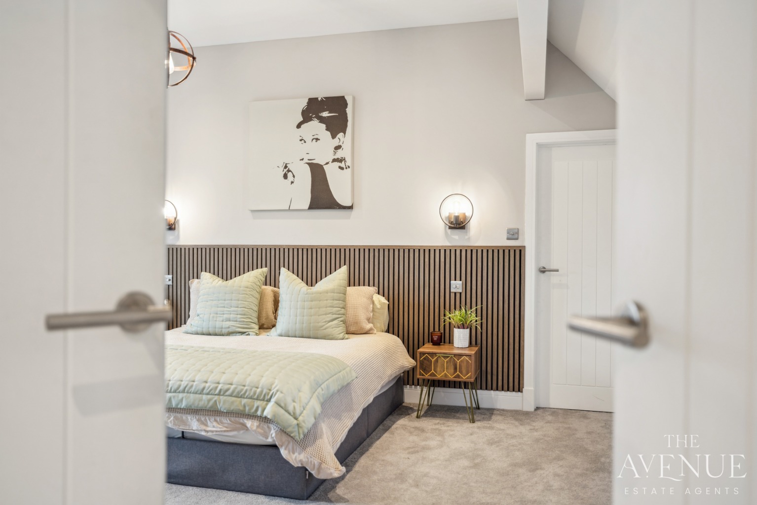 7 bed detached house for sale in Stunning Family Home + Two Bedroom Annex  - Property Image 21