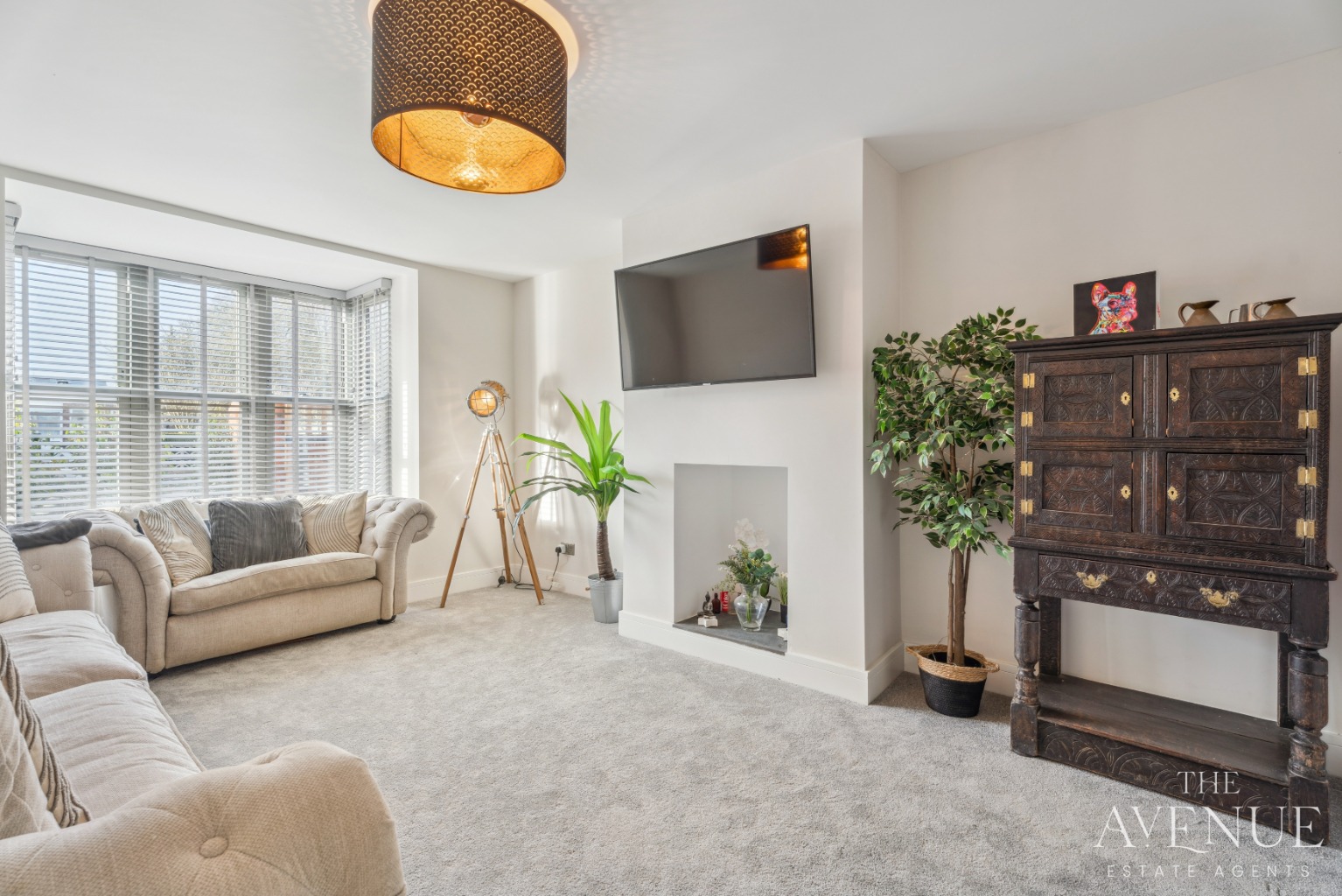 7 bed detached house for sale in Stunning Family Home + Two Bedroom Annex  - Property Image 7