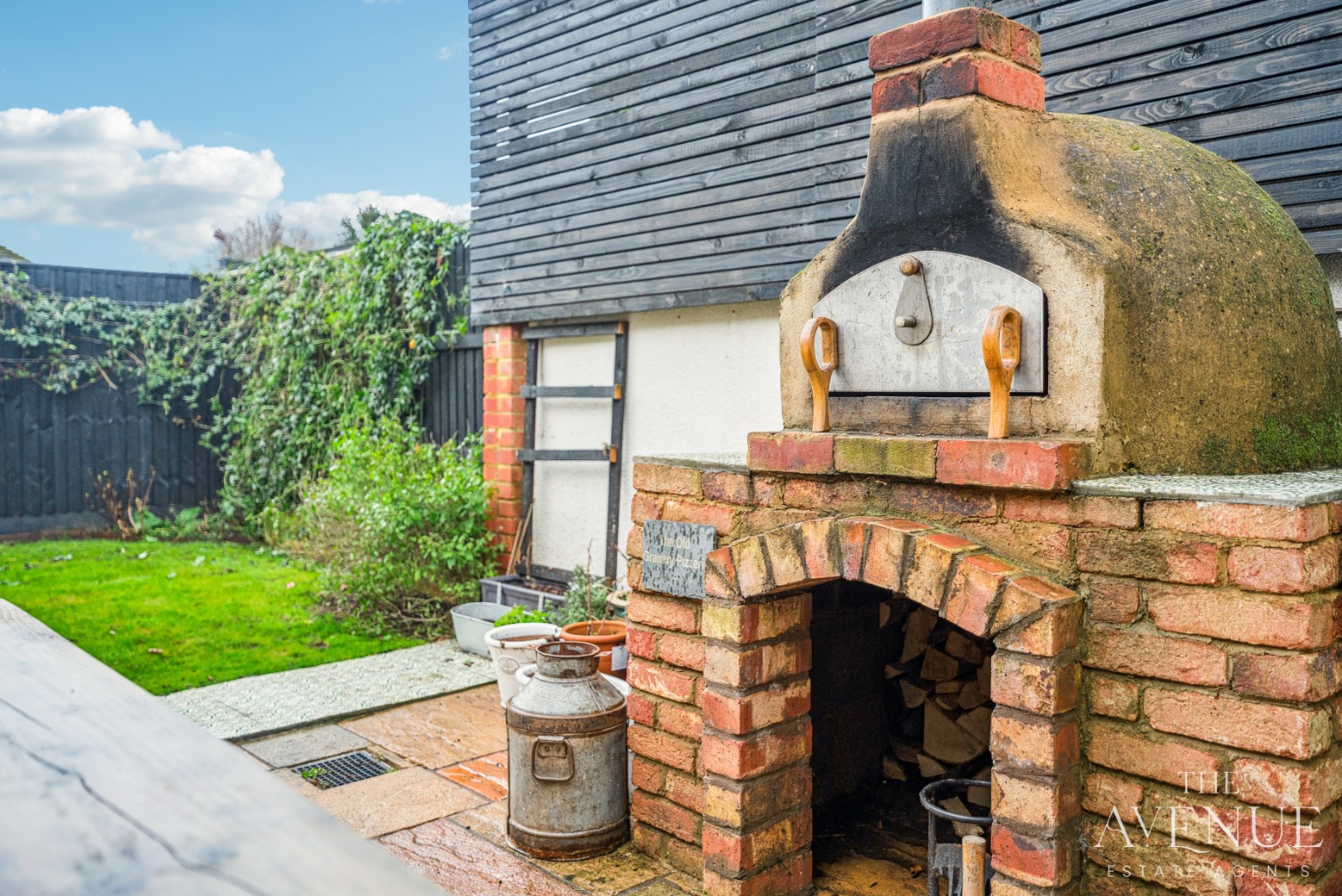 4 bed detached house for sale in A Unique Family Home -  Dorchester-on-thames, Oxfordshire 10