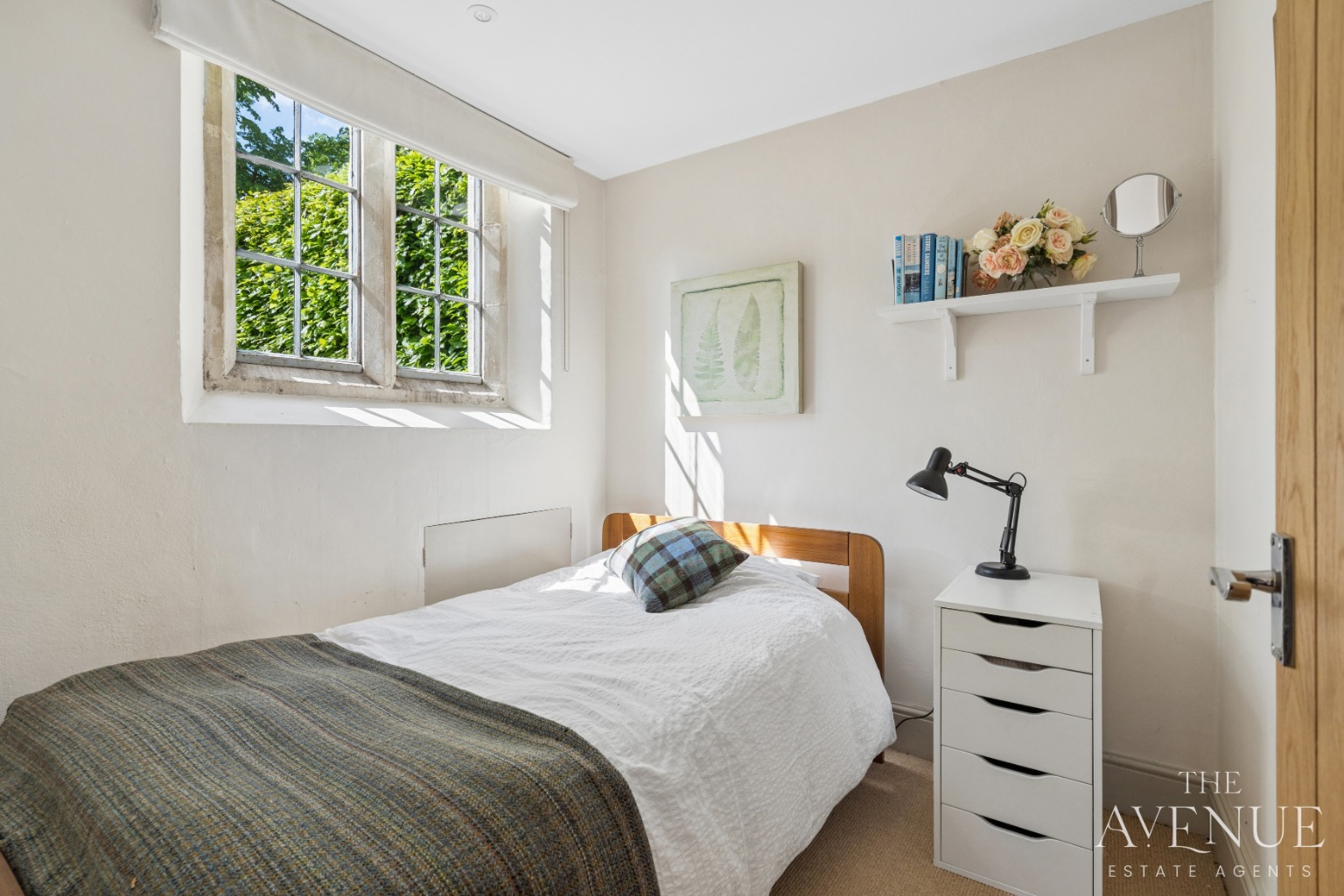 3 bed detached house for sale in The Green South, Warborough, OX10 10