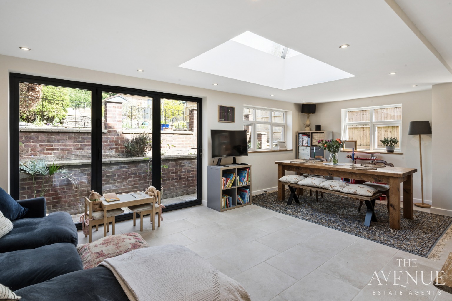 4 bed semi-detached house for sale in Springhill Road, Goring on Thames, RG8 8