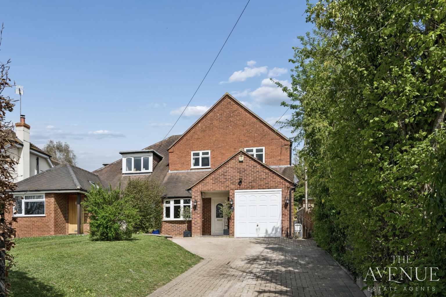 4 bed semi-detached house for sale in Springhill Road, Goring on Thames, RG8 1