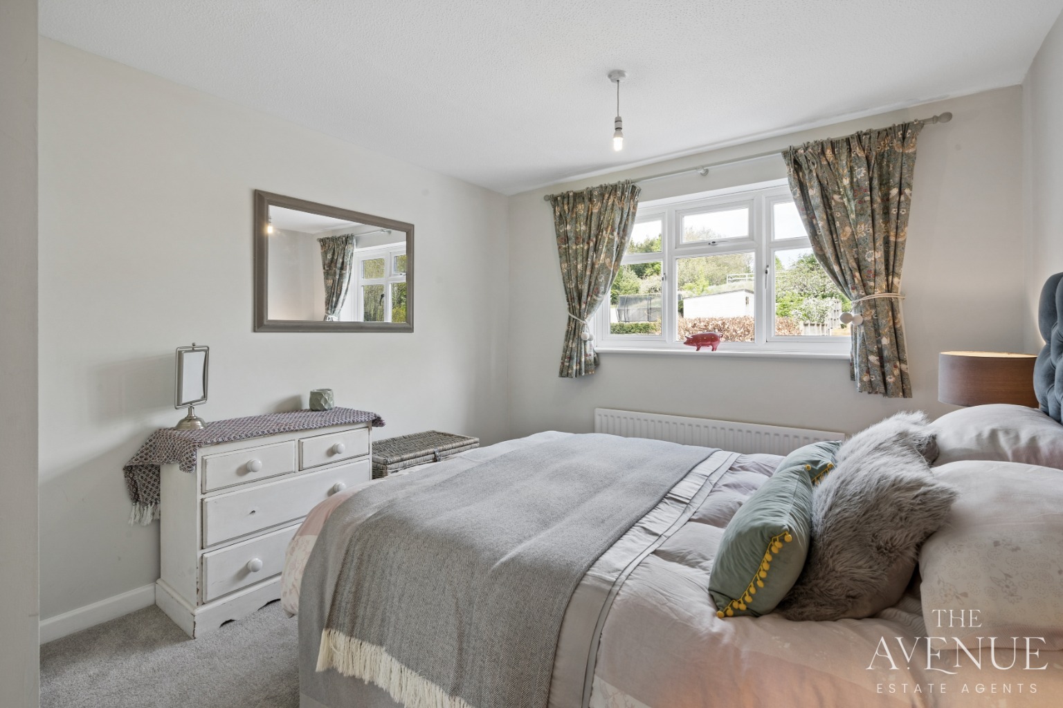4 bed semi-detached house for sale in Springhill Road, Goring on Thames, RG8  - Property Image 18