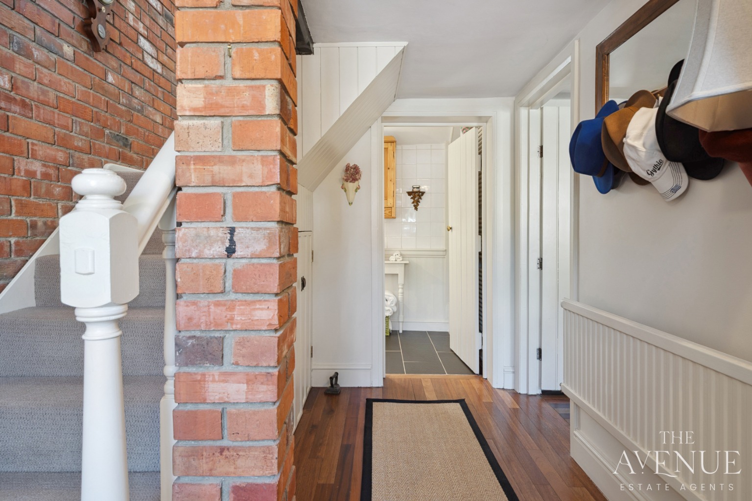 4 bed detached house for sale in Character Home in 0.5 Acre Gardens + Annexe - Nuneham Courtney, Oxfordshire  - Property Image 5