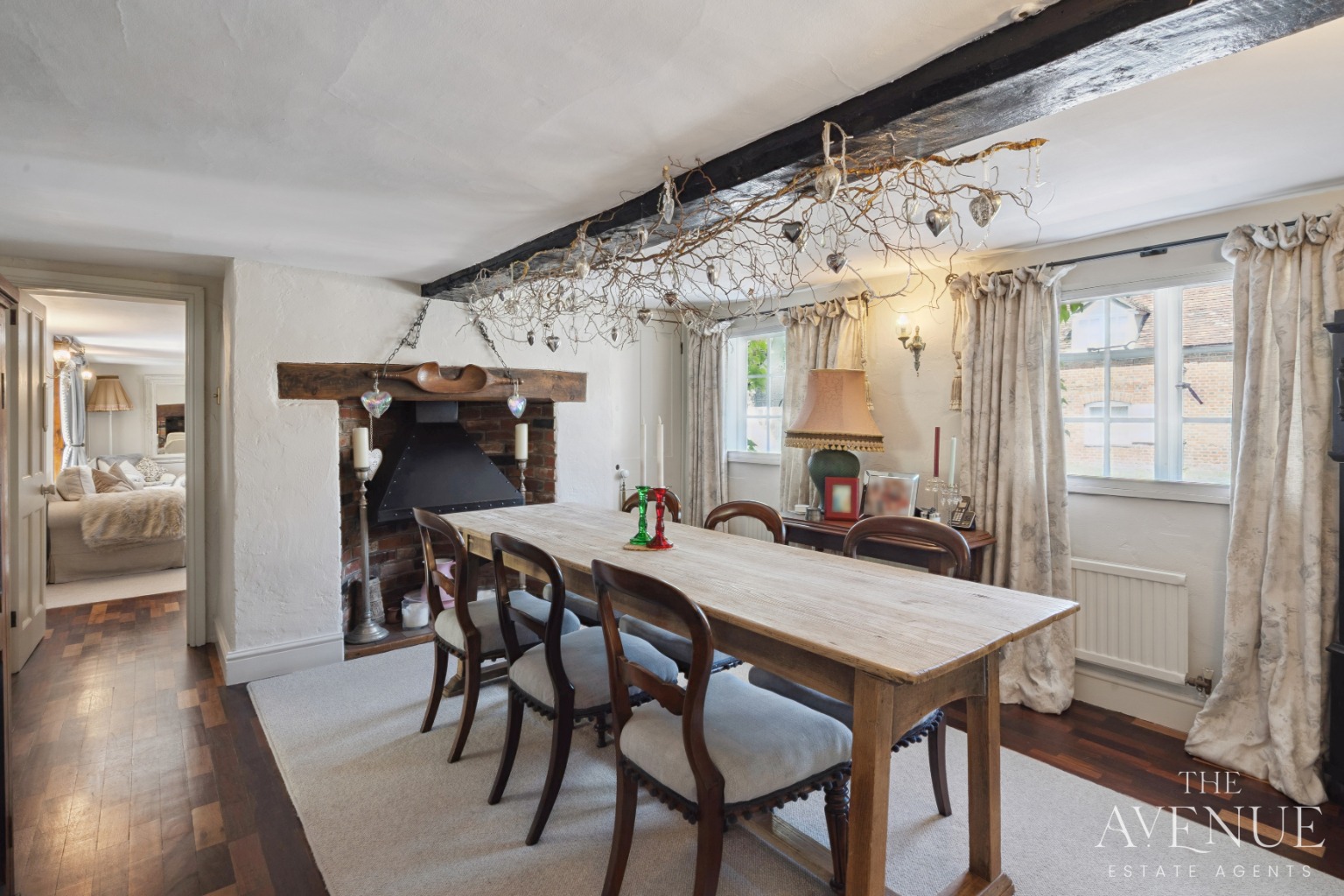 4 bed detached house for sale in Character Home in 0.5 Acre Gardens + Annexe - Nuneham Courtney, Oxfordshire 2
