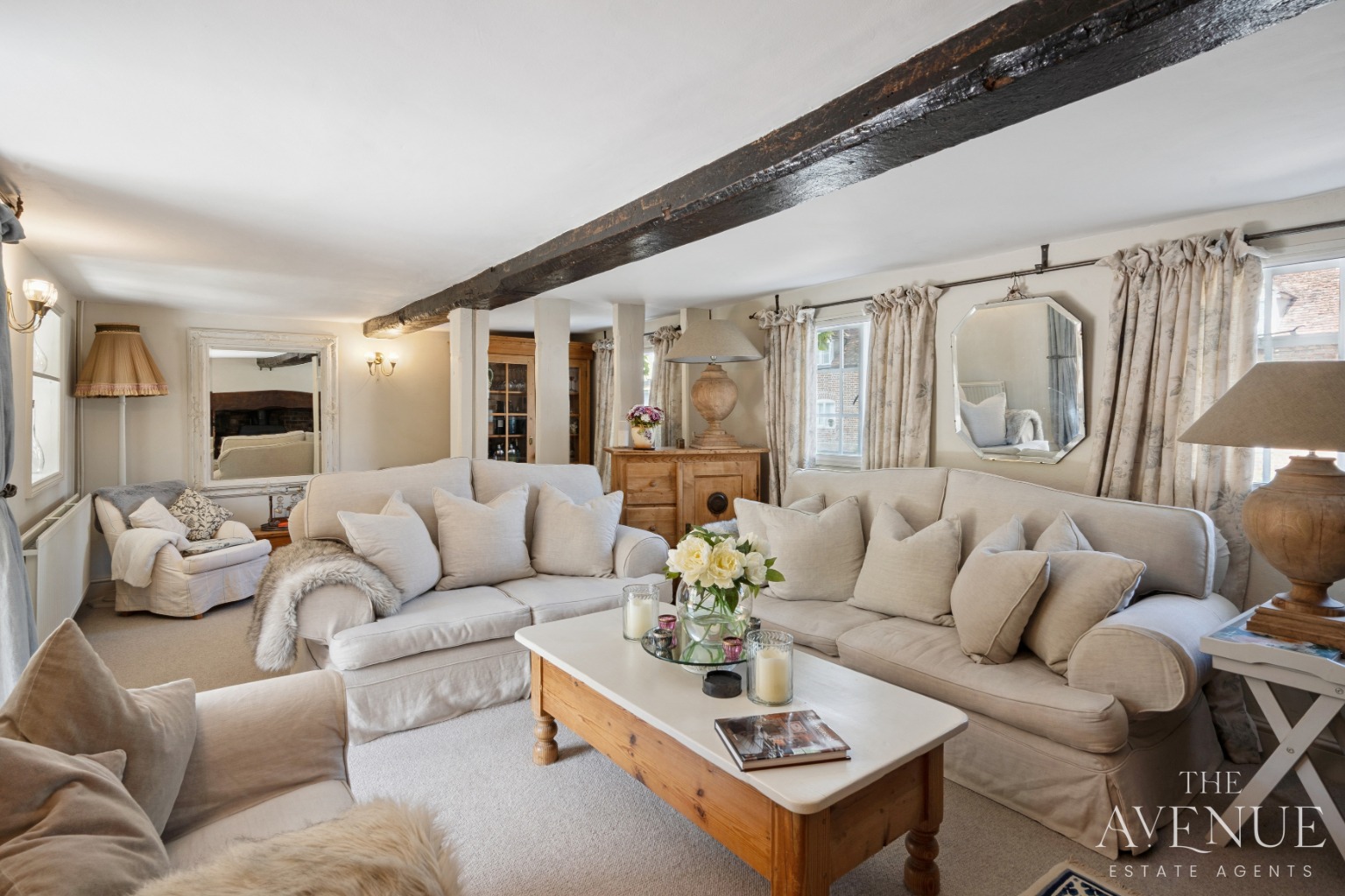 4 bed detached house for sale in Character Home in 0.5 Acre Gardens + Annexe - Nuneham Courtney, Oxfordshire  - Property Image 6