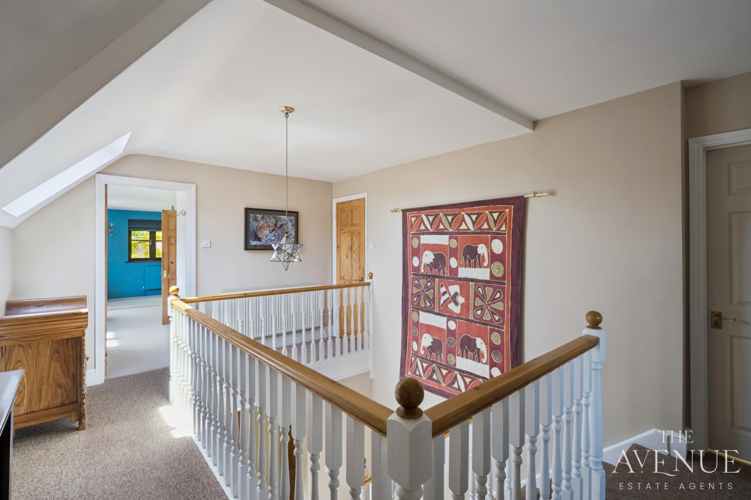 5 bed detached house for sale in Spacious Family Home - Berrick, Oxfordshire 15