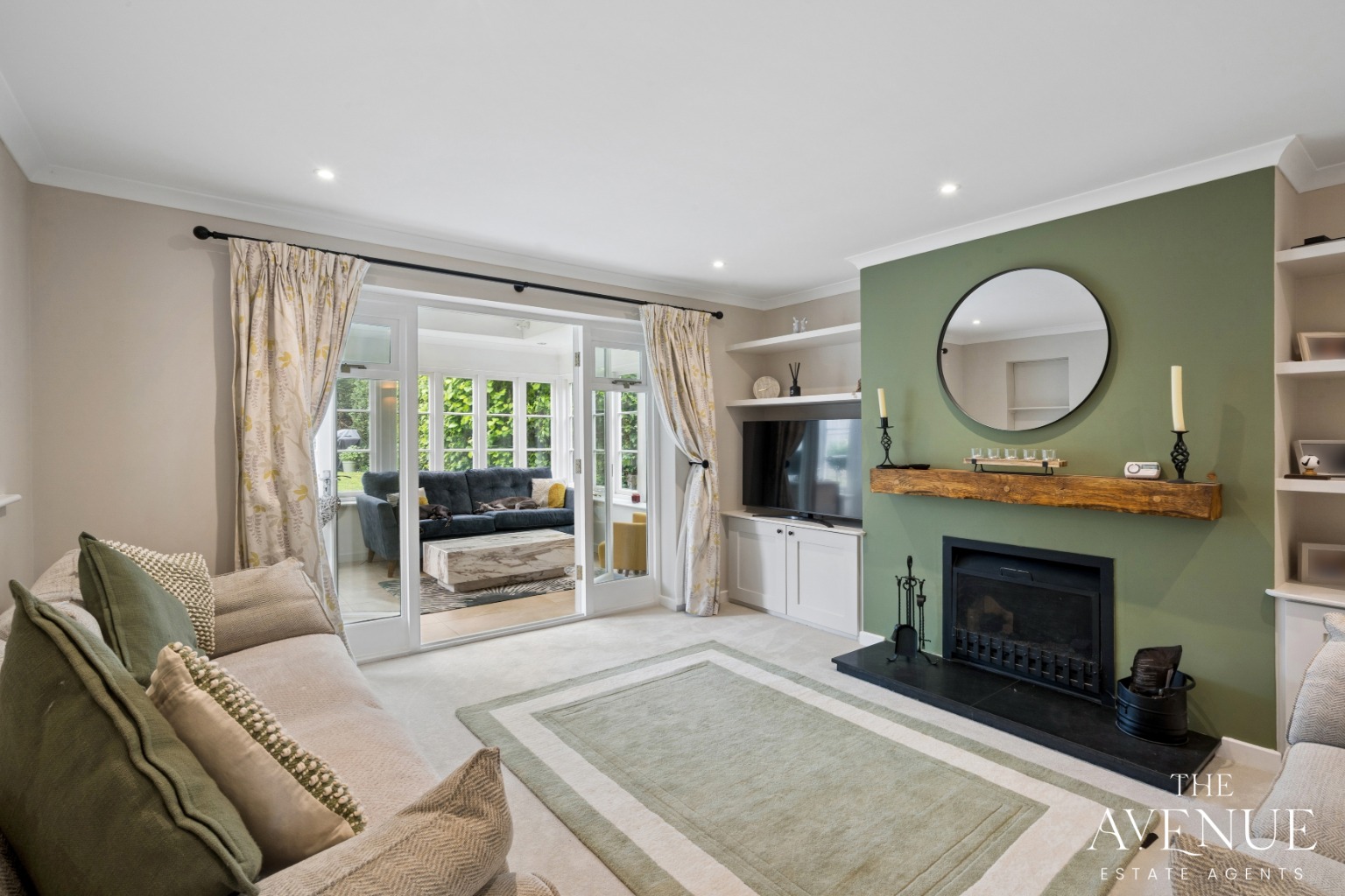 4 bed detached house for sale in Superb Family Home - Brightwell cum Sotwell, Oxfordshire - Property Image 5
