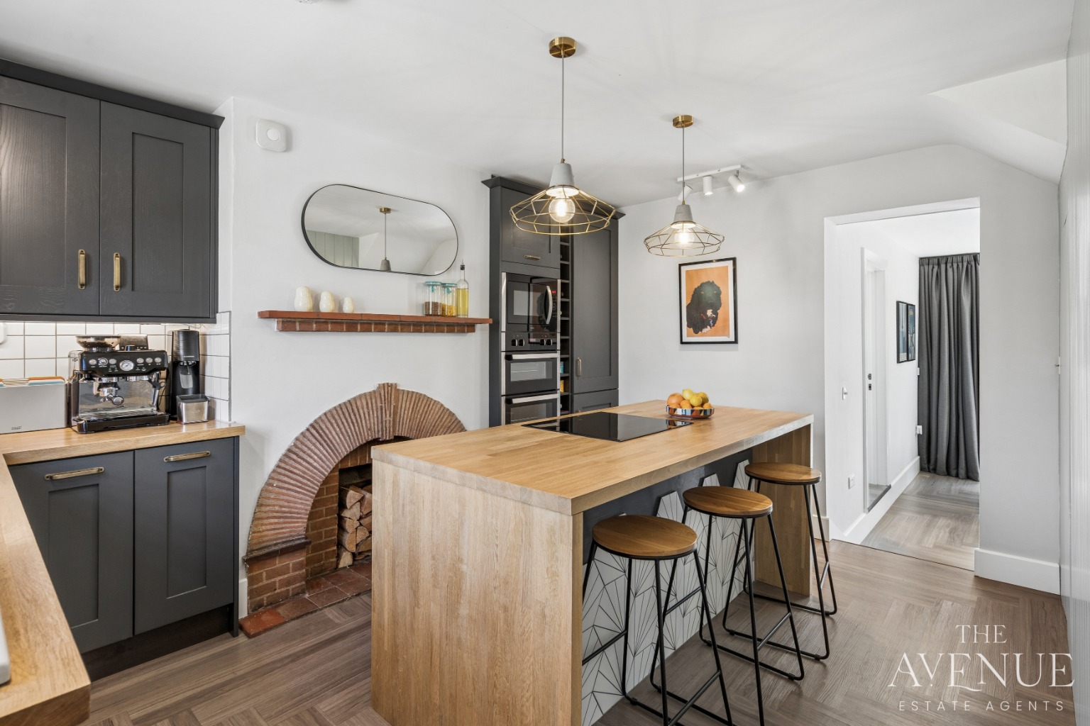 3 bed semi-detached house for sale in Beautifully Modern Victorian Cottage - Moulsford