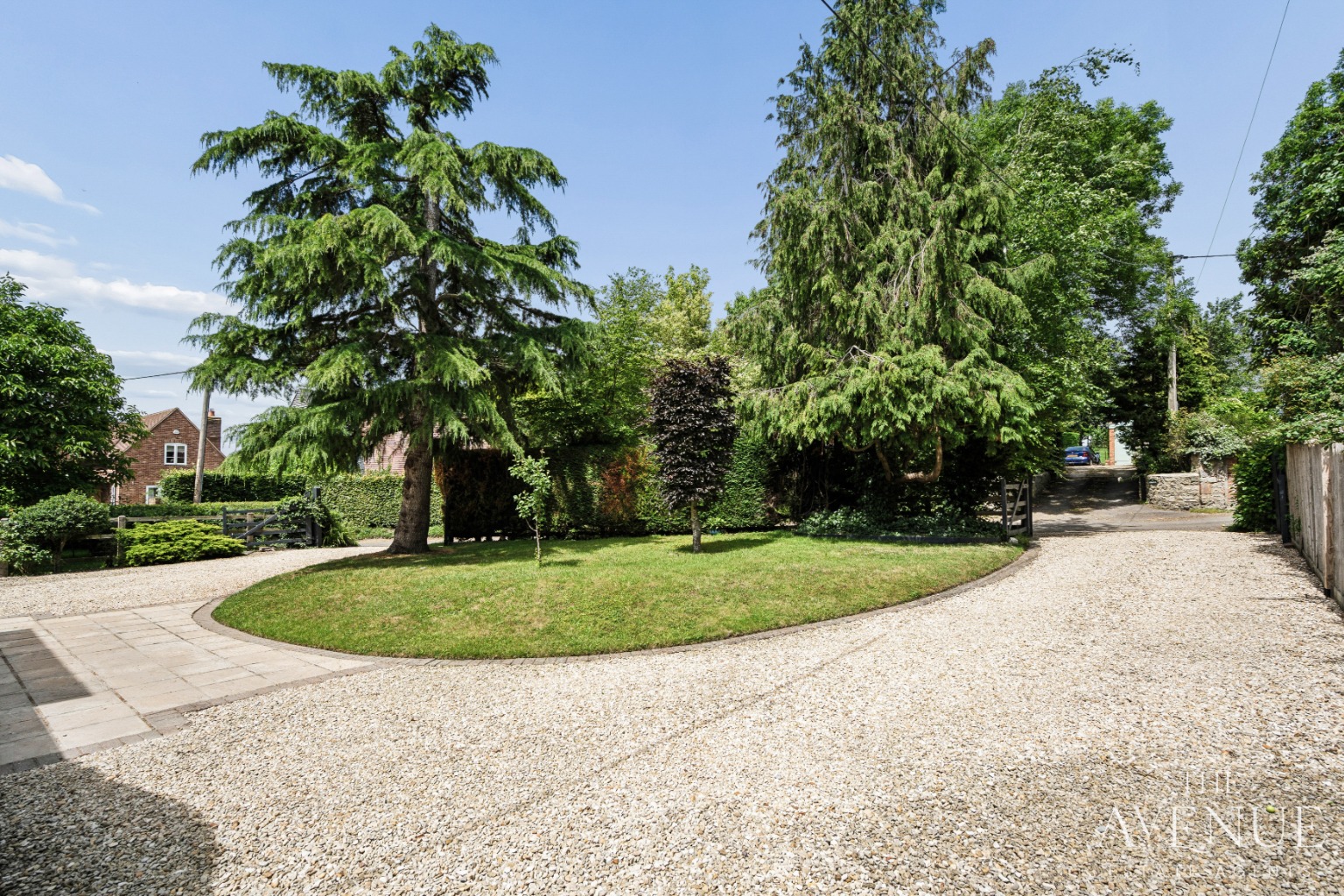 4 bed detached house for sale in Countryside Views + 0.29 acre plot - Newington, Oxfordshire  - Property Image 19