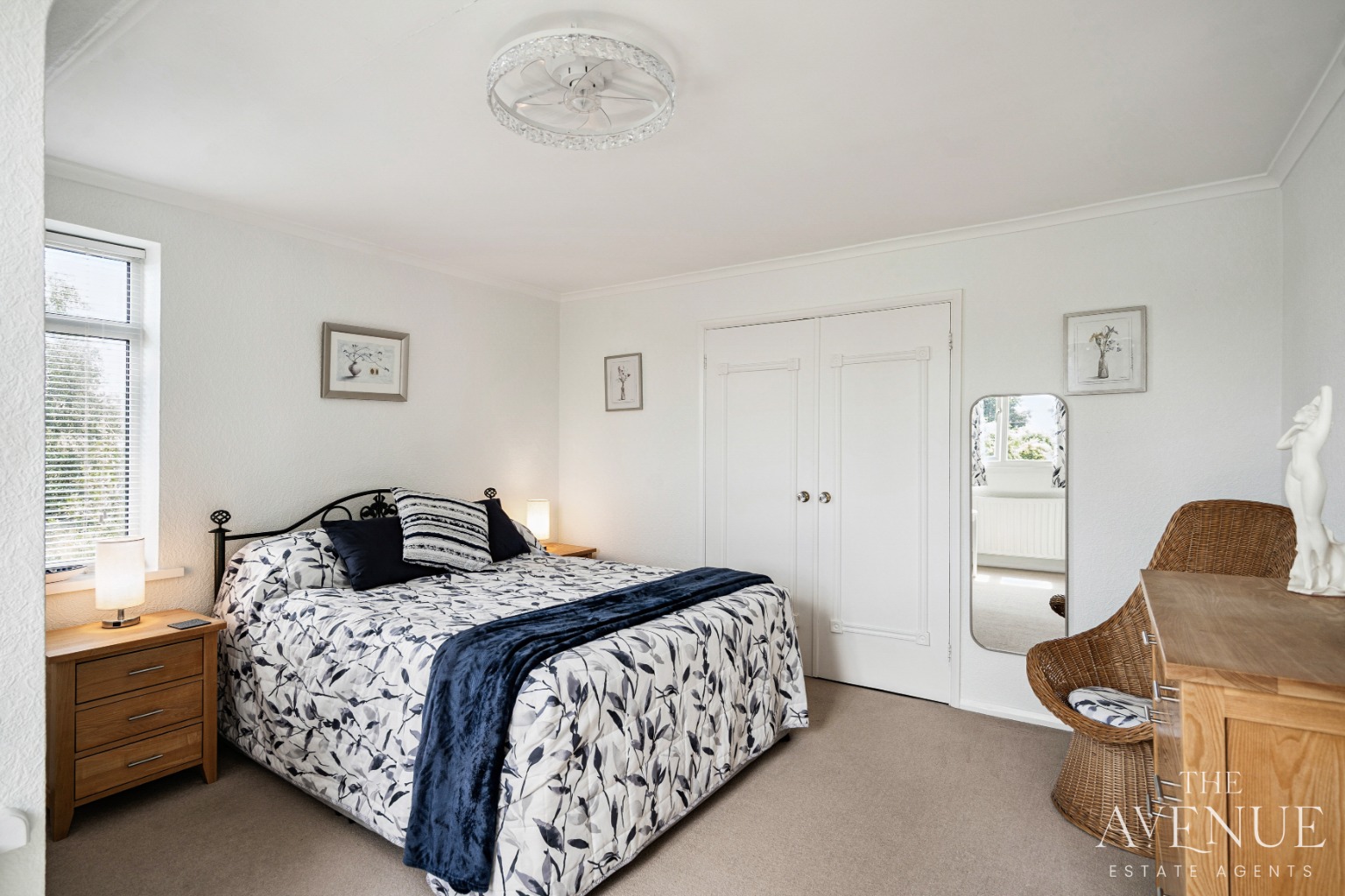 4 bed detached house for sale in Countryside Views + 0.29 acre plot - Newington, Oxfordshire 22