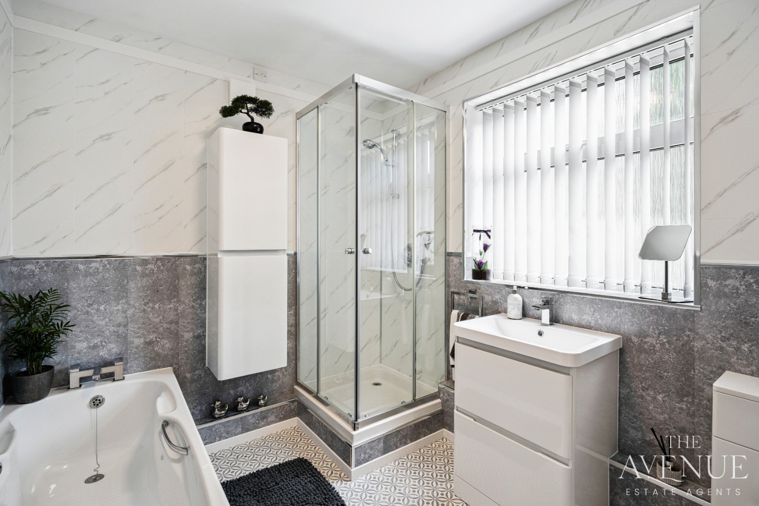 4 bed detached house for sale in Countryside Views + 0.29 acre plot - Newington, Oxfordshire  - Property Image 9