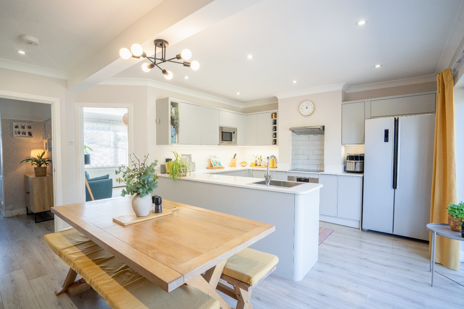 4 bed semi-detached house for sale in Superb Family Home Close to Town & Station  - Property Image 2