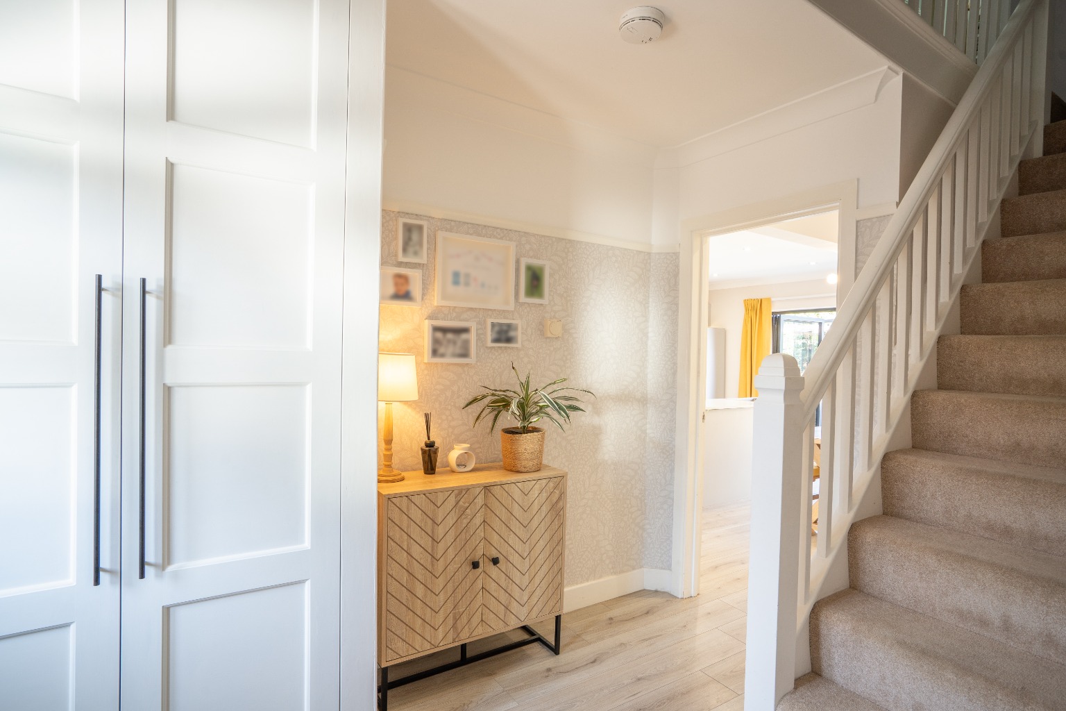4 bed semi-detached house for sale in Superb Family Home Close to Town & Station 3