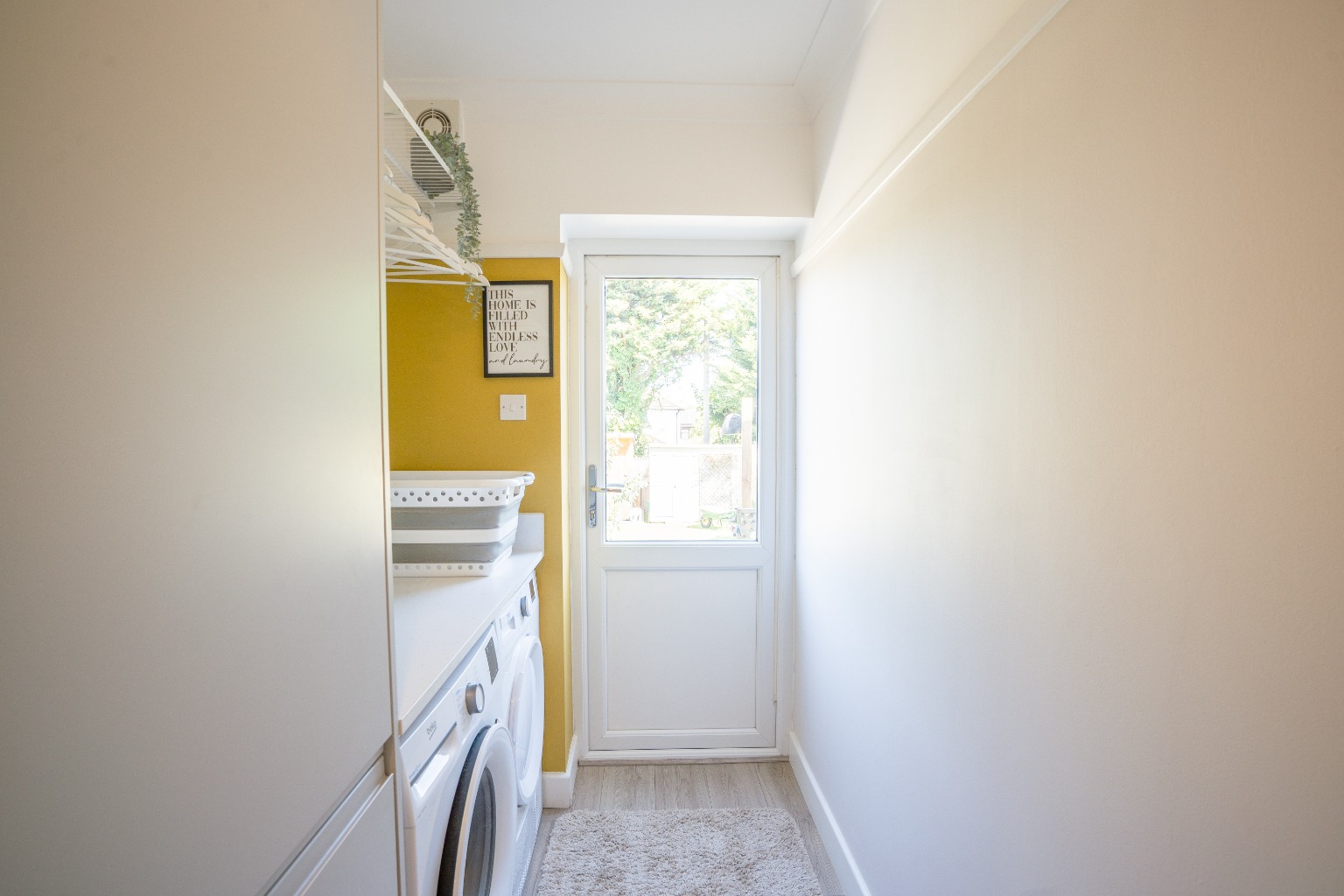4 bed semi-detached house for sale in Superb Family Home Close to Town & Station 10