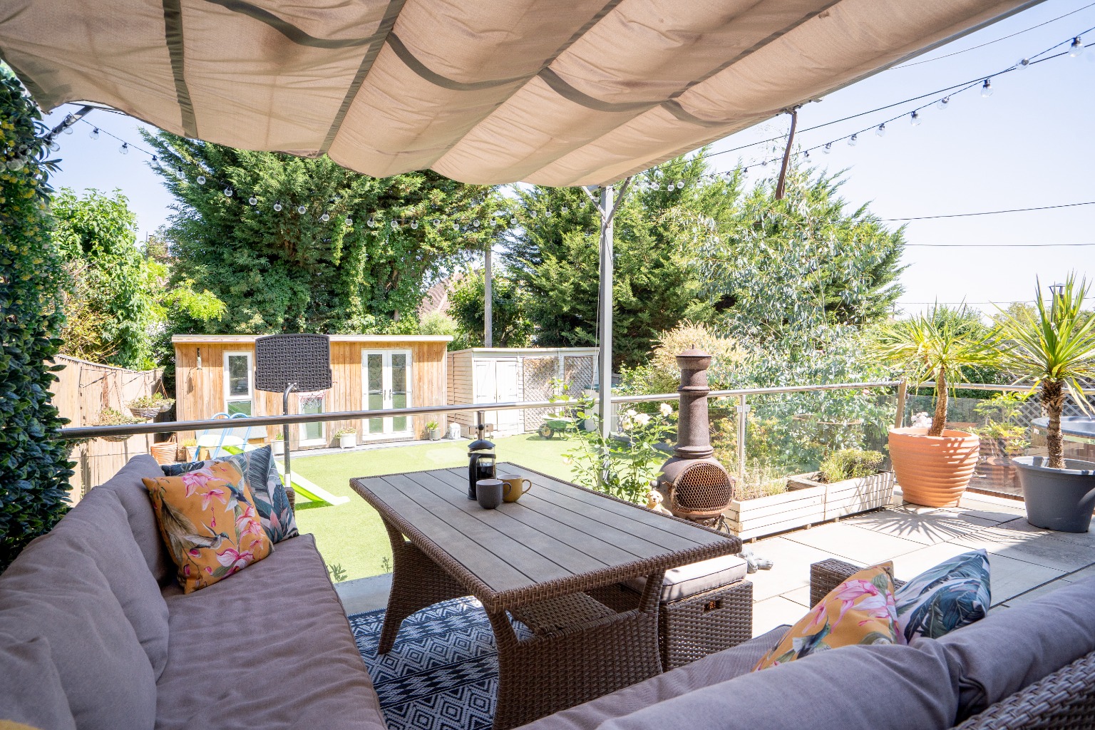 4 bed semi-detached house for sale in Superb Family Home Close to Town & Station  - Property Image 13