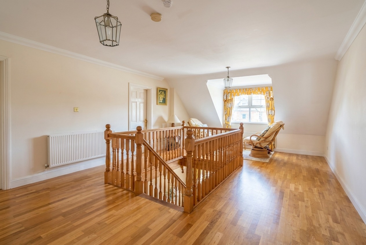 4 bed detached house for sale in Peterbrook Road, Shirley, Solihull, Worcestershire, B90 6