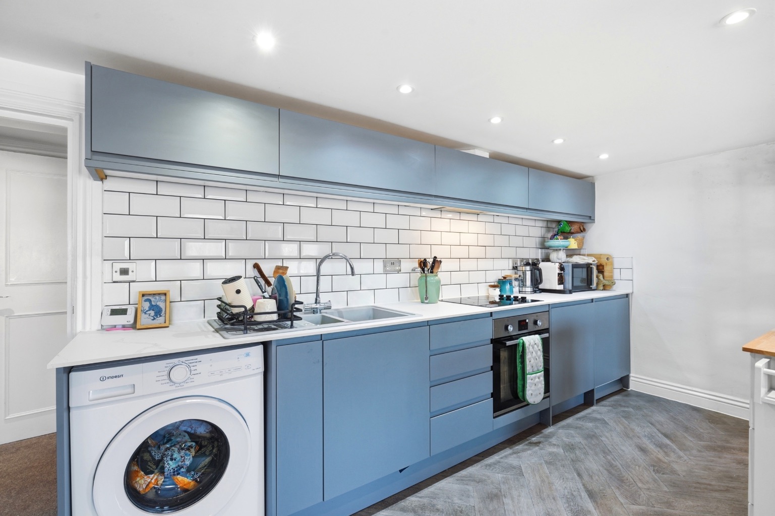 1 bed flat to rent in 22-24 High Street, Bromsgrove, Worcestershire, B61  - Property Image 3