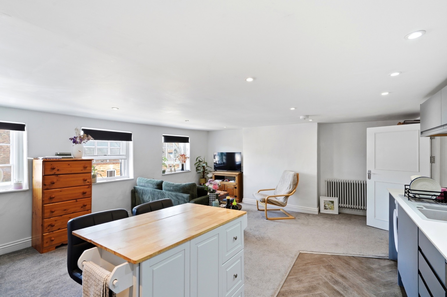 1 bed flat to rent in 22-24 High Street, Bromsgrove, Worcestershire, B61  - Property Image 2