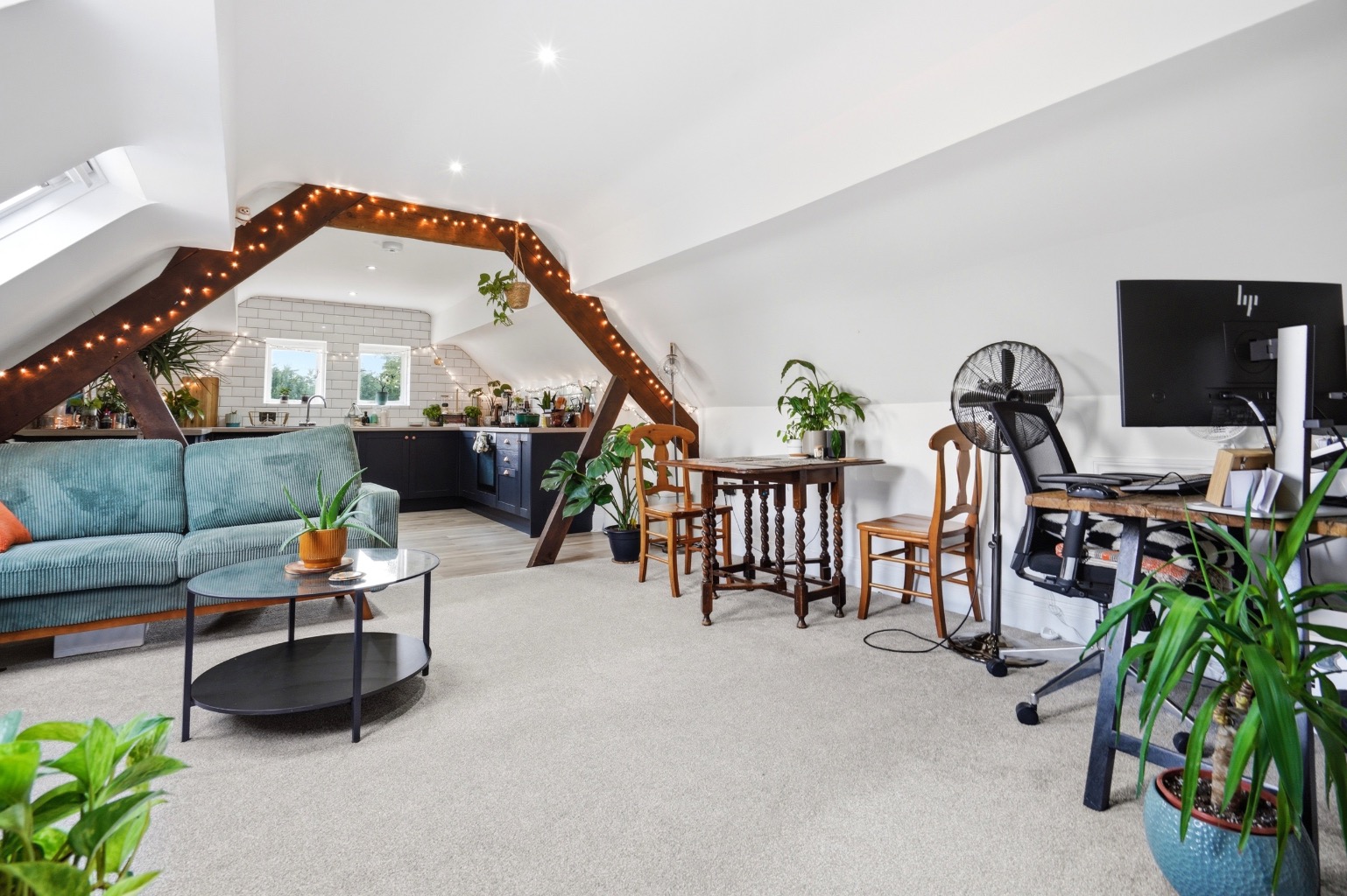 1 bed flat to rent in Warwick Hall Gardens, Bromsgrove, Worcestershire, B60 2DX  - Property Image 3