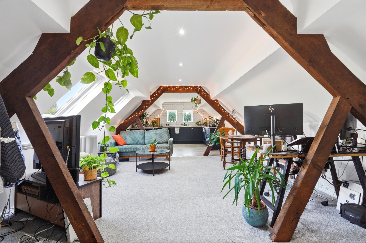 1 bed flat to rent in Warwick Hall Gardens, Bromsgrove, Worcestershire, B60 2DX  - Property Image 2